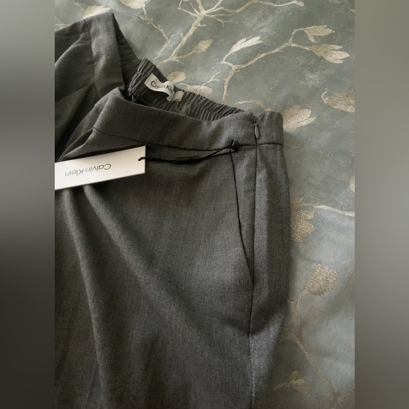 Calvin Klein Tapered Pull-On Pants Woman’s Gray Size 12 - Picture 13 of 16